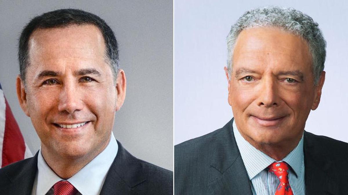 Philip Levine (izq.), alcalde de Miami Beach y candidato a la reelección, y David Wieder, su retador.