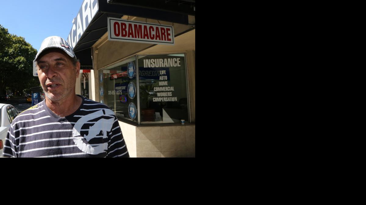 
Gustavo Brito, de Uruguay, corrió a inscribirse en Obamacare para evitar pagar una multa de más de $300.


