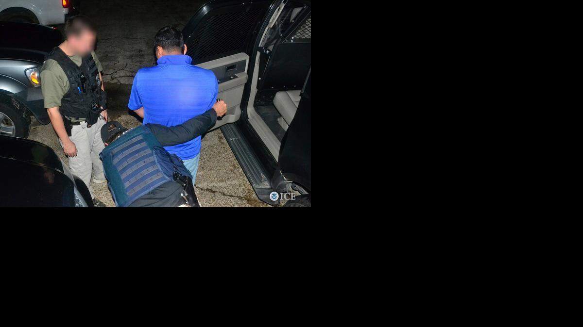 Foto de archivo de un operativo del ICE.