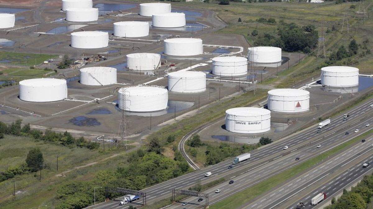 En 2018, Venezuela pudo conservar sus refinerías Citgo con sede en EEUU, Que se muestran aquí en Nueva Jersey, resolviendo una disputa que puso en peligro la propiedad de los activos del país en dificultades.