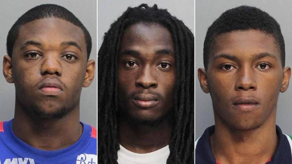 De izquierda a derecha: Kaion Lynch, de 18 años; Marcos Trimble, 19; y Larico Walker, de 18 años, se muestran en estas fotos del Miami-Dade Corrections.