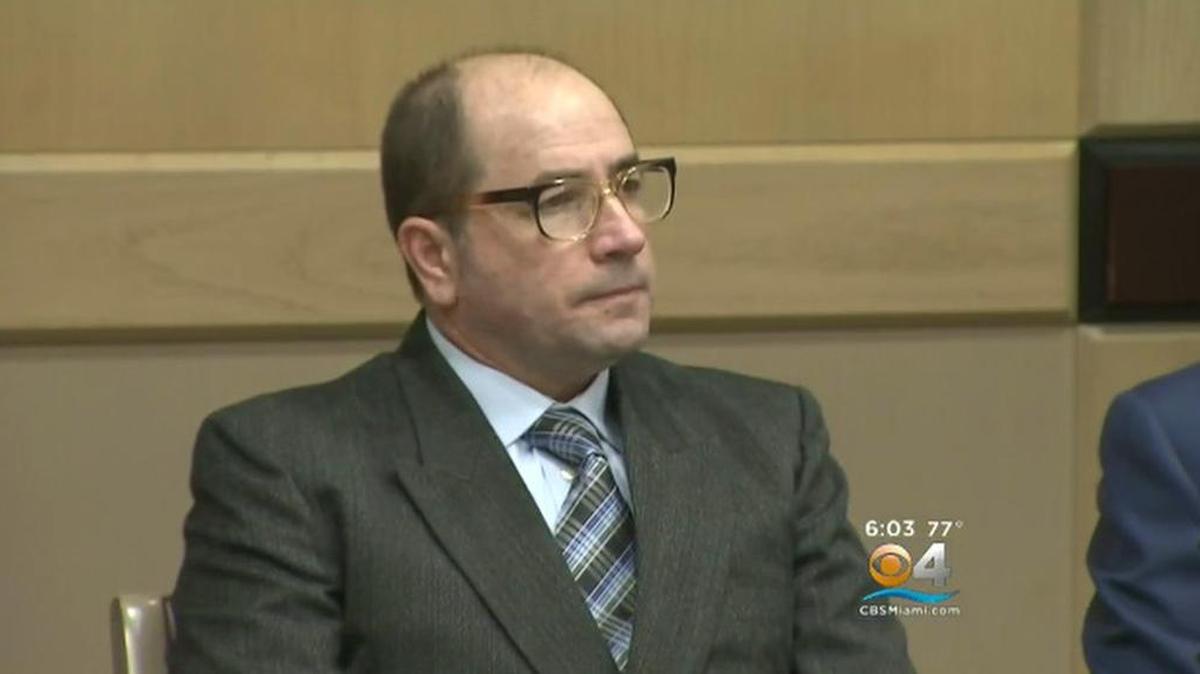 Un jurado del Condado Broward el lunes determinó que Tony Villegas es culpable de homicidio en primer grado por la muerte de Melissa Britt Lewis, y tras el veredicto, el juez de inmediato lo sentenció a cadena perpetua.