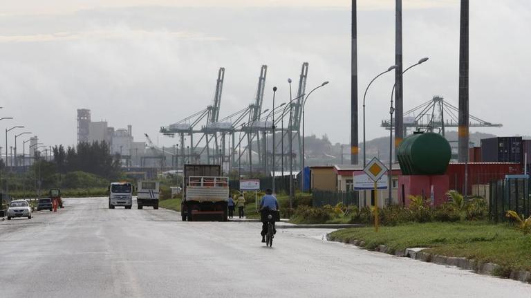 Navieras de Florida llegan a acuerdos tras demandas por uso del puerto de Mariel en Cuba