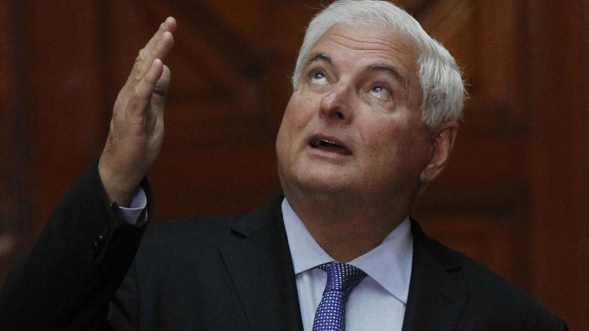 El ex presidente Ricardo Martinelli fue detenido el 12 de junio en Miami, por cuenta del pedido de extradición a Panamá, en donde es acusado de interceptación ilegal y enriquecimiento ilícito. En la foto, durante una visita a México en marzo del 2014.