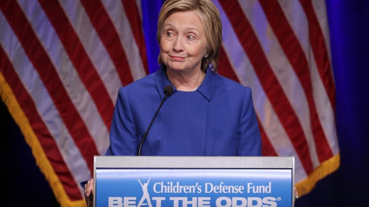 La ex candidata presidencial, Hillary Clinton, fue honrada durante un evento a favor de la niñez en Washington.