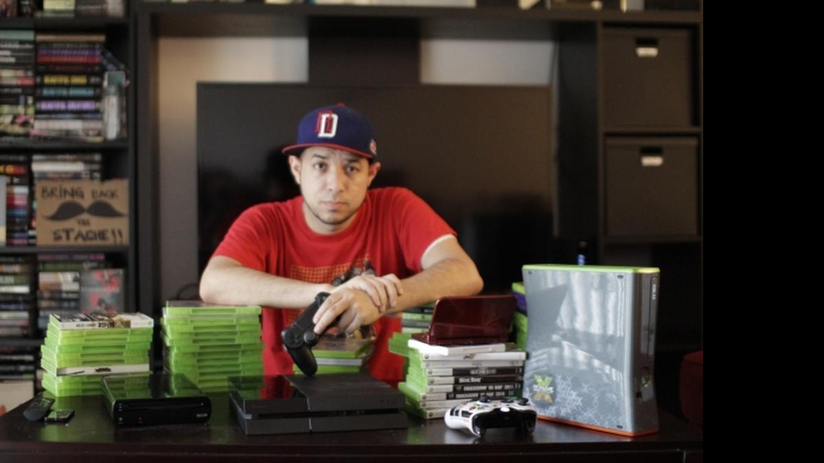 
Danny Peña, a.k.a. Godfree, es el anfitrión de Gamertag Radio, un programa de radio en formato podcast, cuya popularidad lo ha llevado a alcanzar la Academia de la Fama de los Podcasters.


