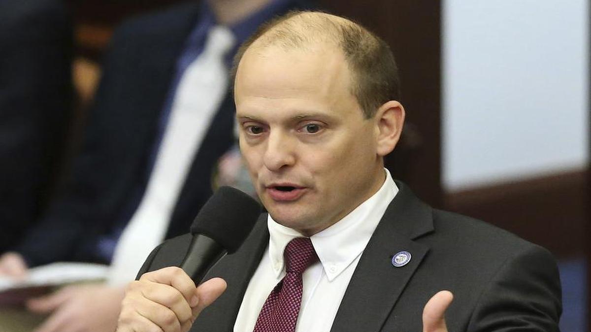 El senador José Javier Rodríguez, demócrata por Miami, planea postularse al cargo de Ileana Ros-Lehtinen.