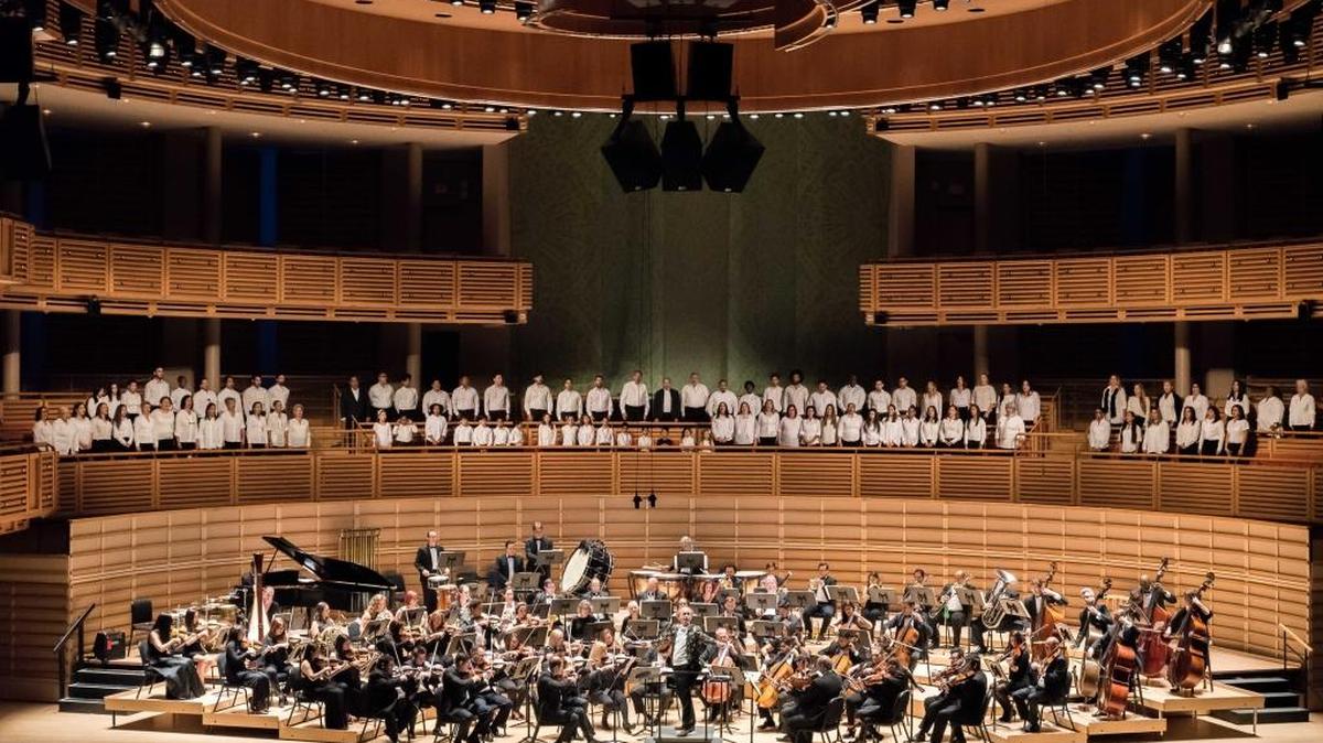 La Orquesta Sinfónica de Miami, bajo la conducción de Eduardo Marturet, el 15 de enero, en el concierto ‘Ocean Drive in Vienna’, en el Adrienne Arst Center.