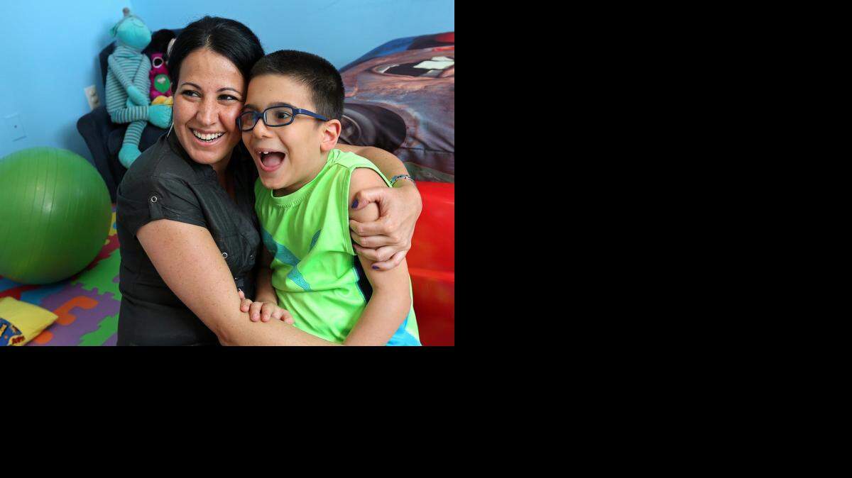 <cutline_leadin>Yo tenía </cutline_leadin>mucha fe en esta publicación, pero no me imaginé que iba a ocurrir semejante milagro”, dijo Yordanka Fernández, sobre la ayuda que la cantante Gloria Estefan dará para el tratamiento de su hijo, Nicholas, de 8 años.