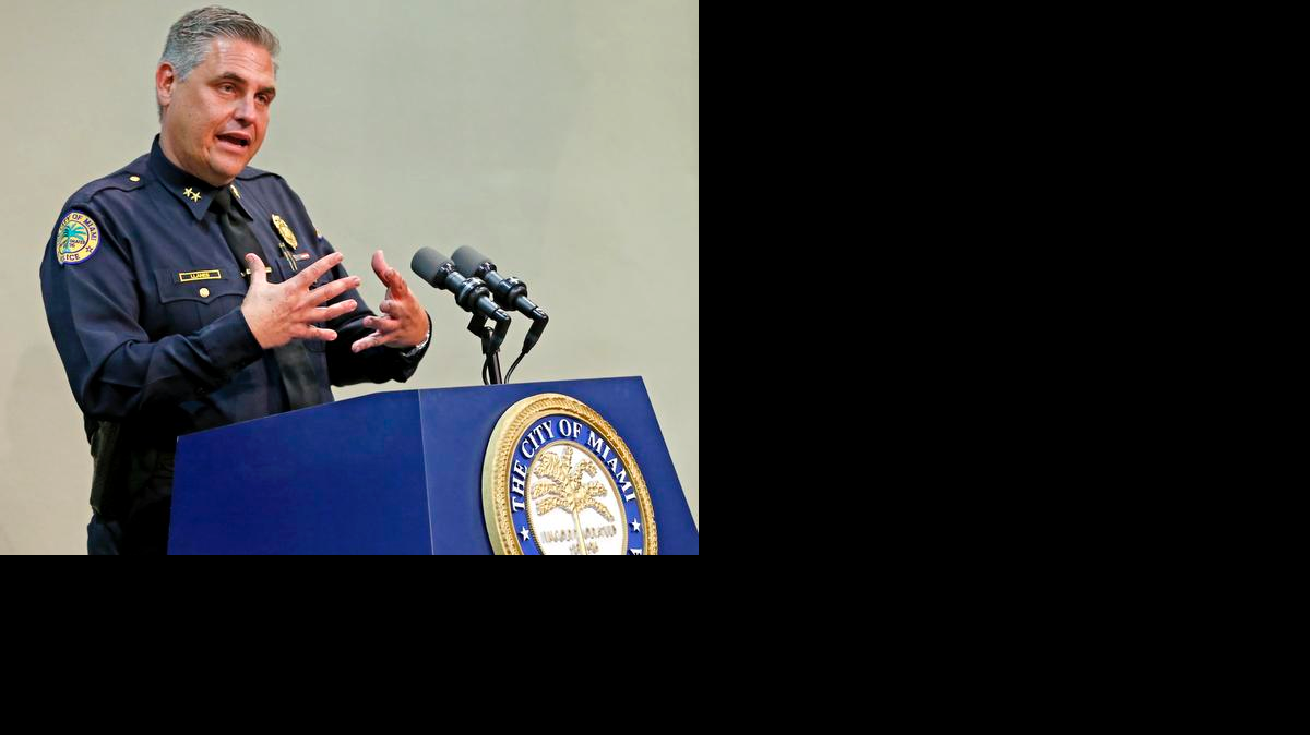 El nuevo jefe de la policía de Miami, Rodolfo Llanes. 

