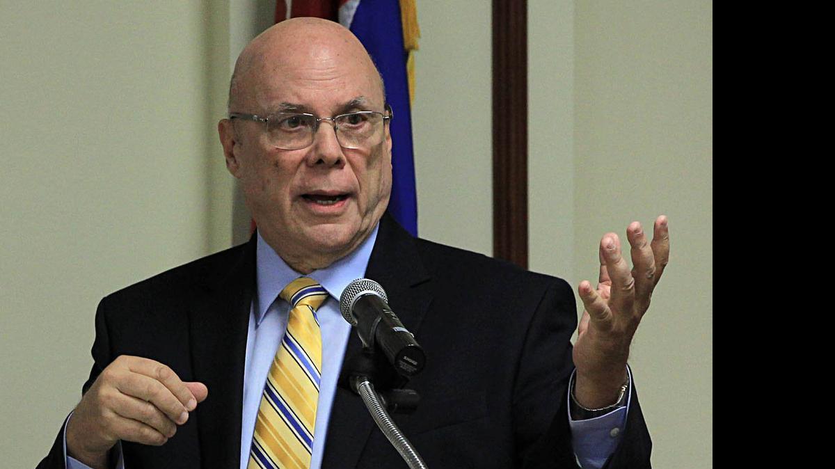 
Pedro Roig durante un debate en Coral Gables, fue nombrado interventor por la corte.
