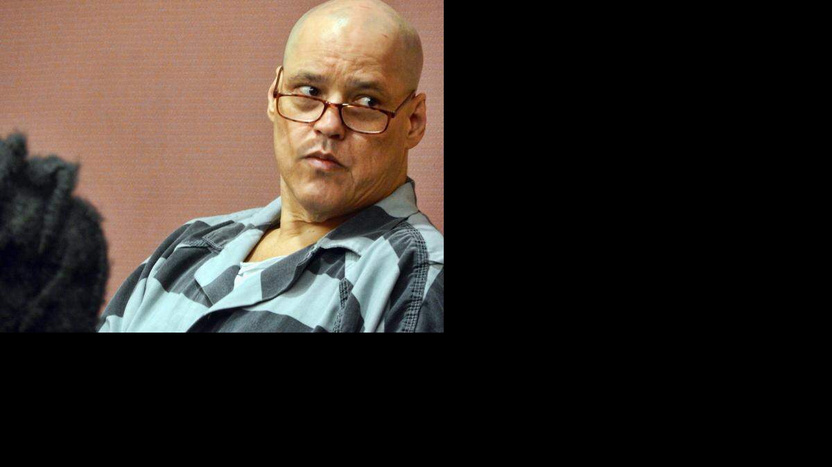 
Randy Tundidor fue condenado a la pena de muerte el viernes por el asesinato de su casero, Joseph Morrissey.
