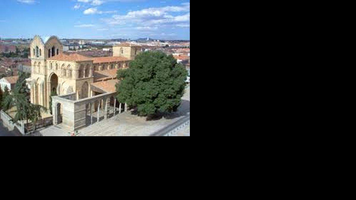 
La basílica de San Vicente, en Avila, atraerá numerosos visitantes para celebrar la vida de Santa Teresa de Jesús.
