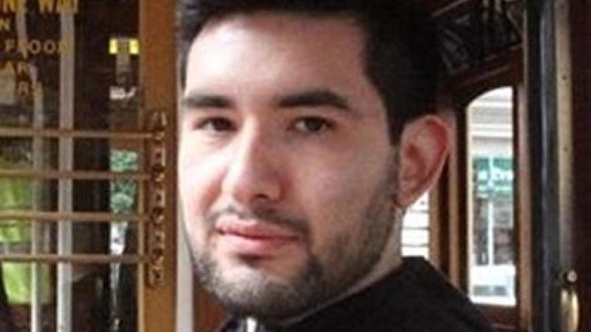 La Fundación Carlos M. Castañeda (FECMC) otorgó su beca en nombre del periodista cubano al estudiante mexicano Marcos Martínez para completar su maestría en periodismo.
