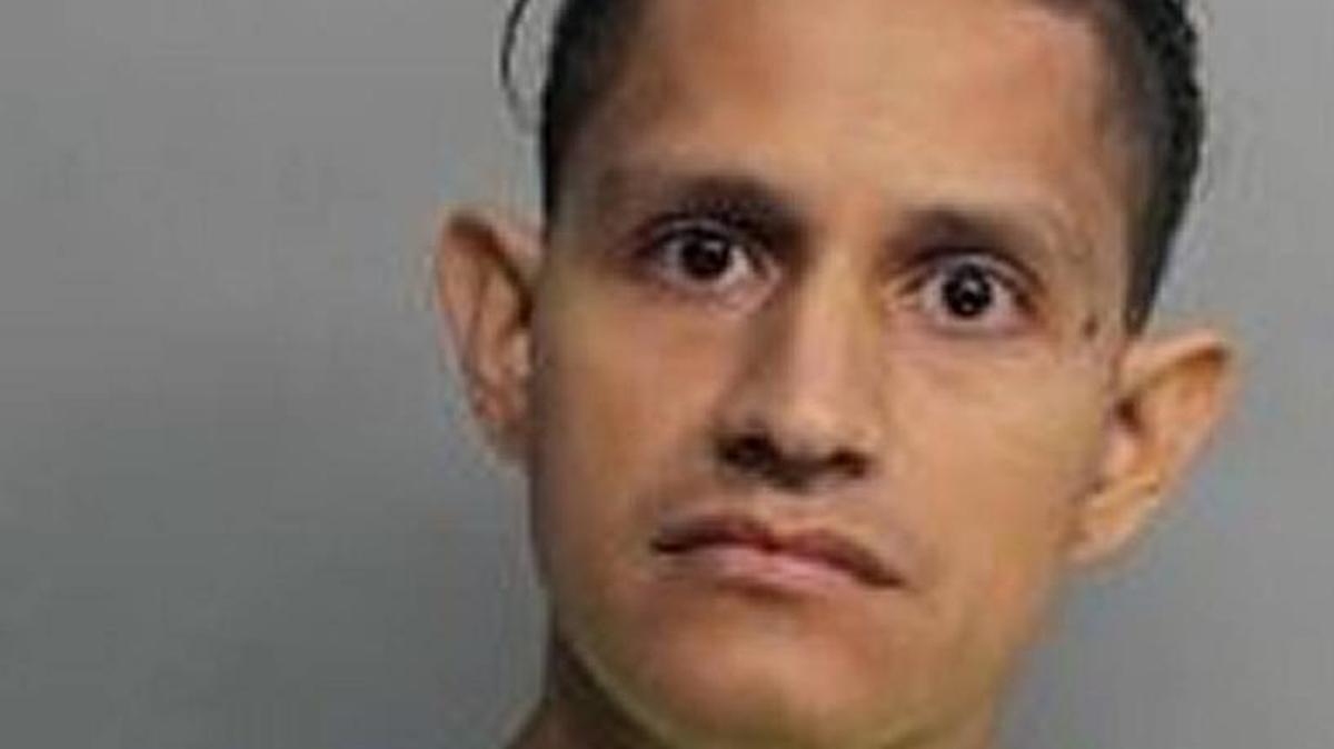 Angel Cuesta, en una fotografía de un arresto en abril.