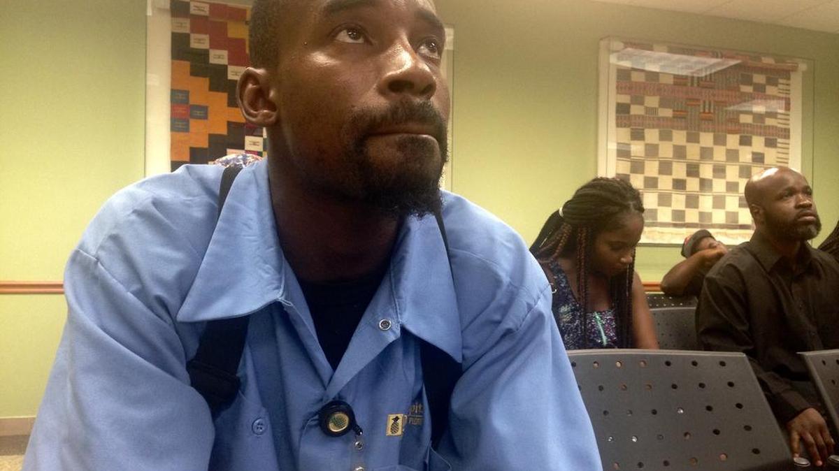 
Laverit Burks, de 31 años de edad, en la Corte de Miami-Dade. Burks debe más de $1,500 en multas.
