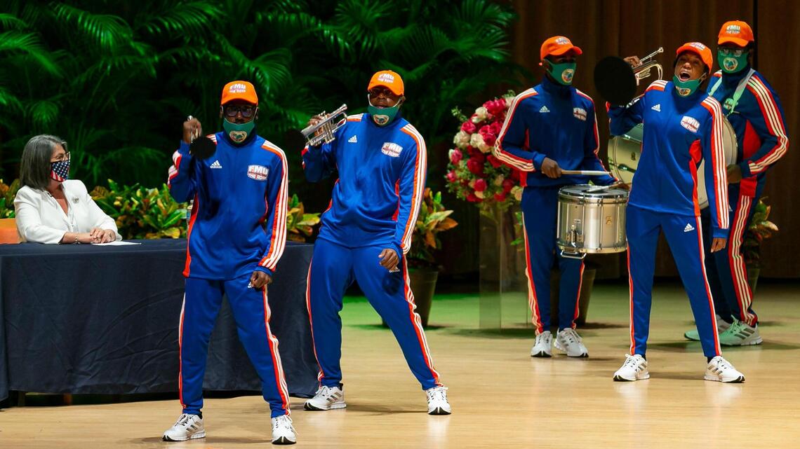 La única universidad históricamente negra del sur de la Florida se recupera tras una caída