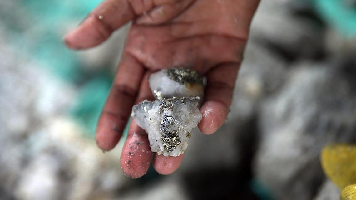 El ‘oro de sangre’ envenena a los trabajadores y las selvas. ¿Cómo se pueden cambiar las cosas?
