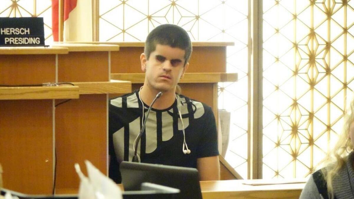 El joven invidente Javier Izquierdo testificó la semana pasado en el juicio del adolescente de Miami acusado de matar a su hermano.