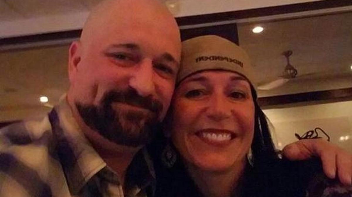 Matthew González y Nicole Denil.