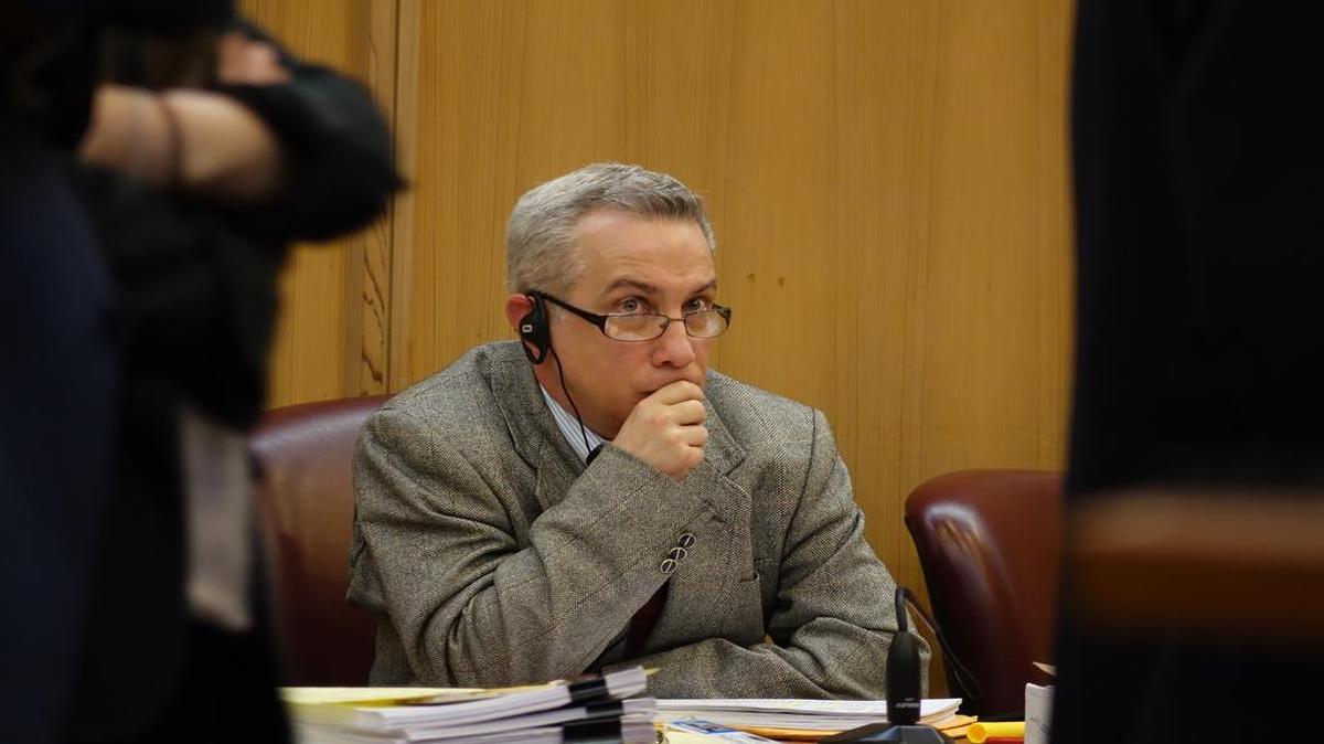 Adonis Losada, ex cómico del programa Sábado Gigante, durante el inicio de su juicio en Miami por cargos de pornografía infantil.