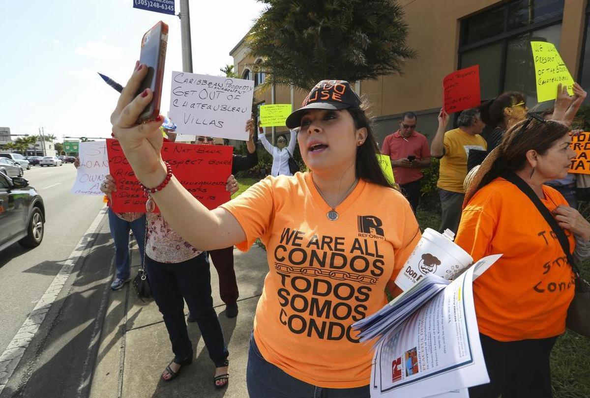 Maryin Vargas attends a protest in Kendall for the reform of state laws for condominium associations in March 2017. Vargas, 30, is challenging Rebeca Sosa for the District 6 County Commission seat in the Aug. 28 election.