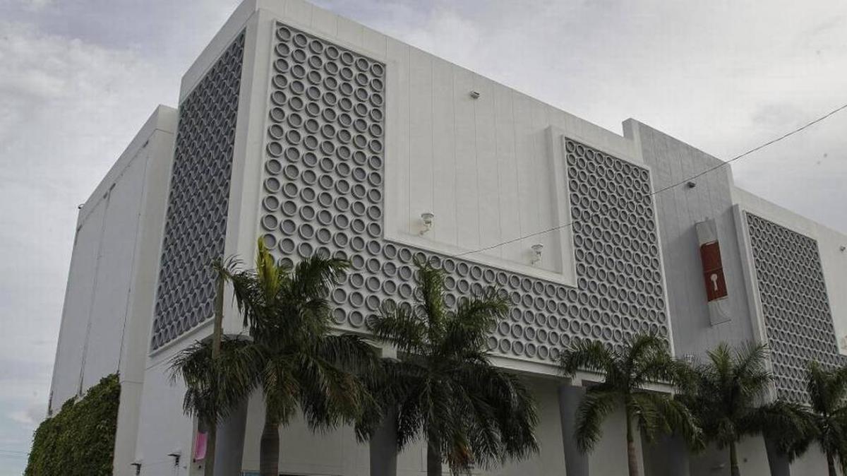 Museo Vault, una compañía de almacenamiento y servicios de arte, se inauguró en Wynwood a fines del 2008.