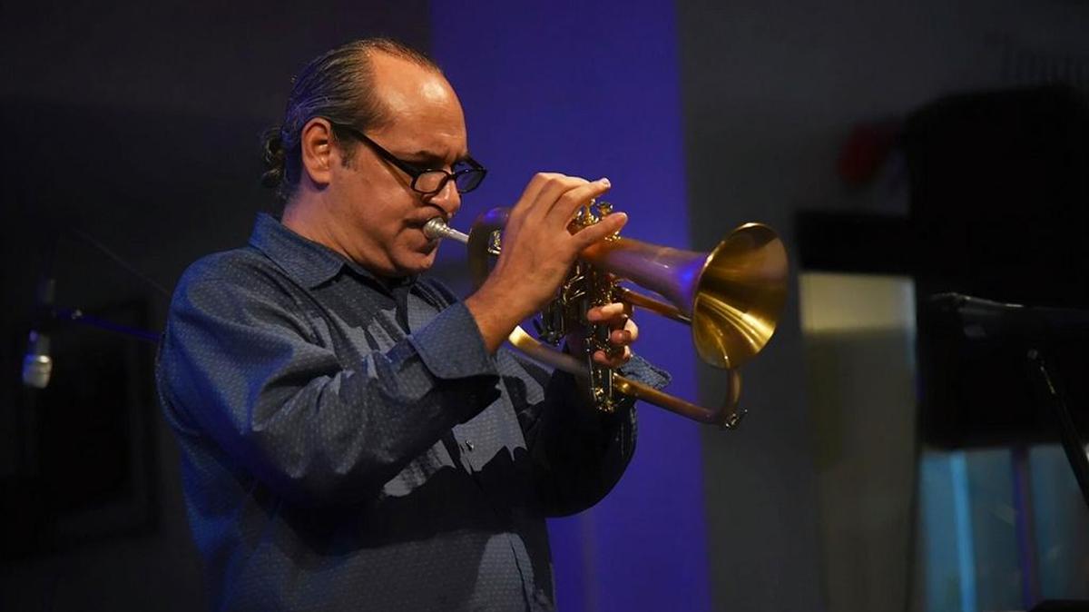 El trompetista Carlos Puig, unos de los beneficiados por premio Knights Arts Challenge, presentará su grupo por primera vez en un gran escenario