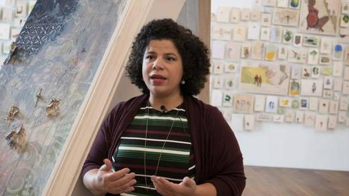 
La artista dominicano-haitiana, Firelei Baéz, está exhibiendo su colección “Bloodlines” en el PAMM.

