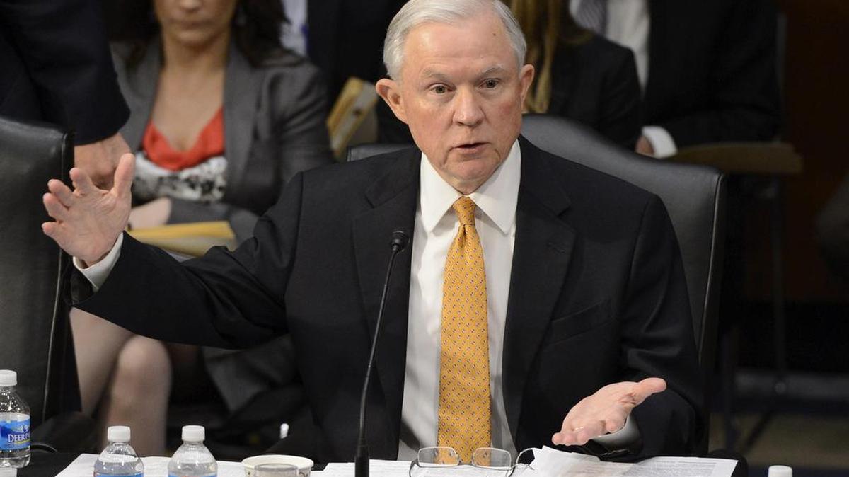 Imagen de archivo tomada el 9 de mayo de 2013 que muestra al senador por Alabama, Jeff Sessions, en Washington, Estados Unidos.