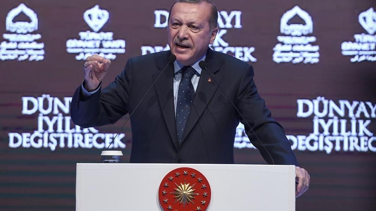 El presidente de Turquía, Recep Tayyip Erdogan, habla en Estambul el 12 de marzo de 2017.