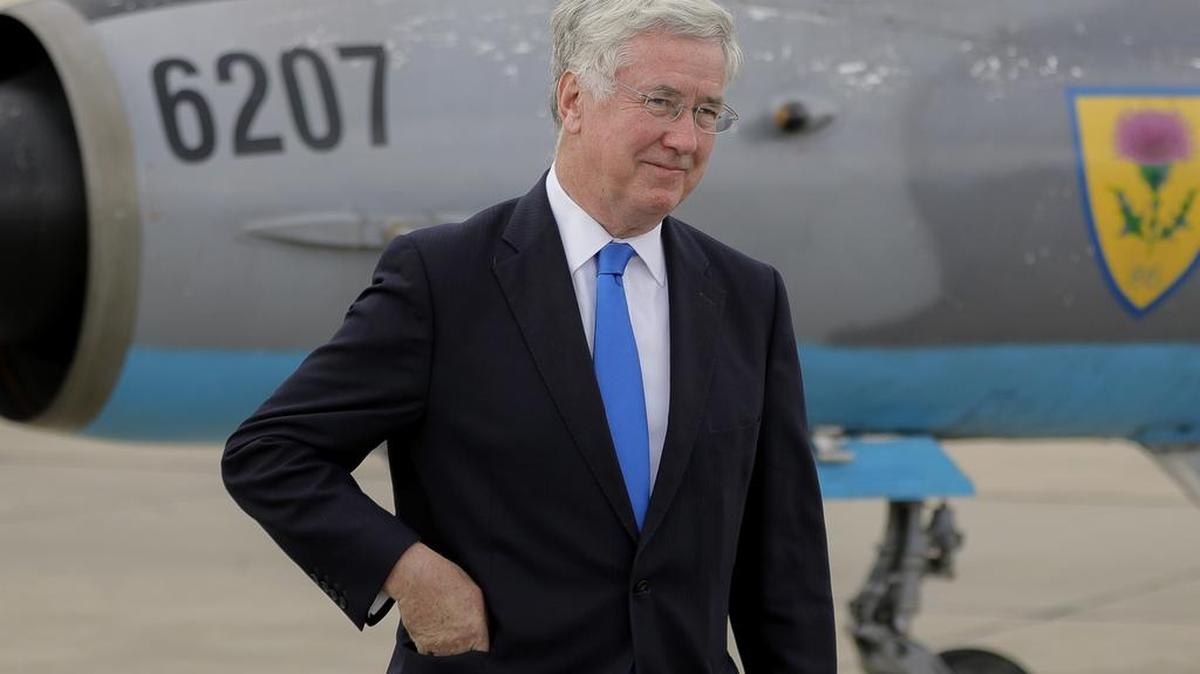 Foto de archivo del miércoles 14 de junio de 2017 del ministro de Defensa británico, Michael Fallon. El gobierno de Reino Unido dijo el miércoles 1 de noviembre de 2017 que el secretario de Defensa, Michael Fallon, había renunciado luego de denuncias de conducta inapropiada.
