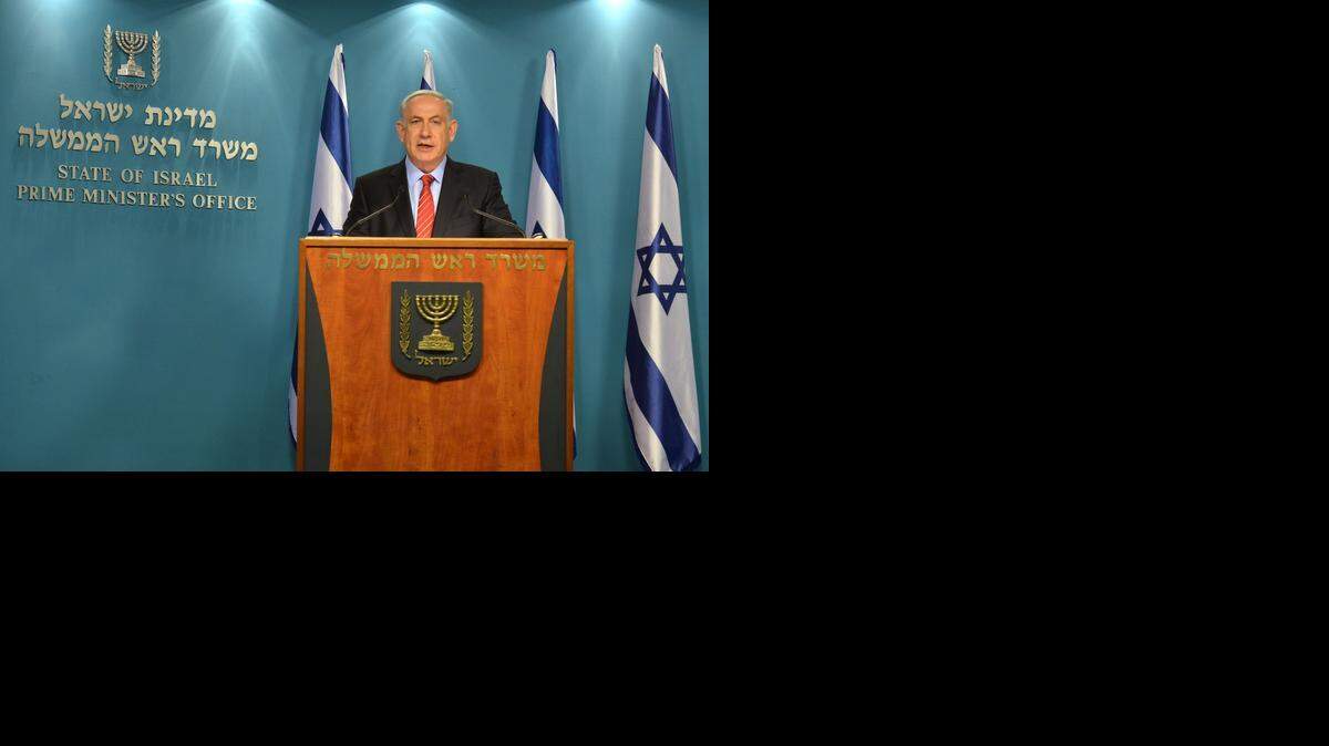 
Según informó la Oficina del premier israelí, Netanyahu mantuvo una conversación telefónica con Putin en la que reveló su preocupación por el anuncio ruso de poner fin a este veto, en vigor desde 2010.
