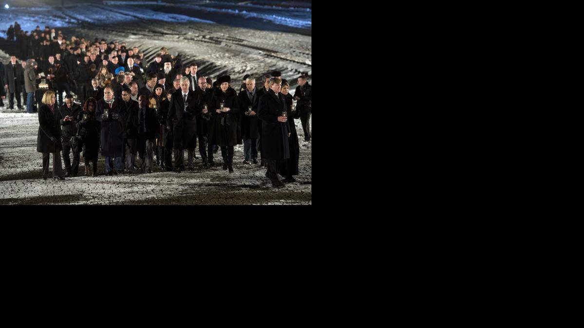 
Sobrevivientes del Holocausto y jefes de Estado se reunieron el martes en Auschwitz para proclamar un nuevo “¡Nunca más!”, 70 años después de la liberación del campo de exterminio nazi.
