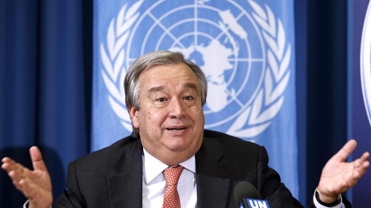 Fotografía de archivo fechada el pasado 9 de noviembre de 2014 que muestra al alto comisionado de las Naciones Unidas, Antonio Guterres durante una cumbre de la ONU en Ginebra, Suiza.