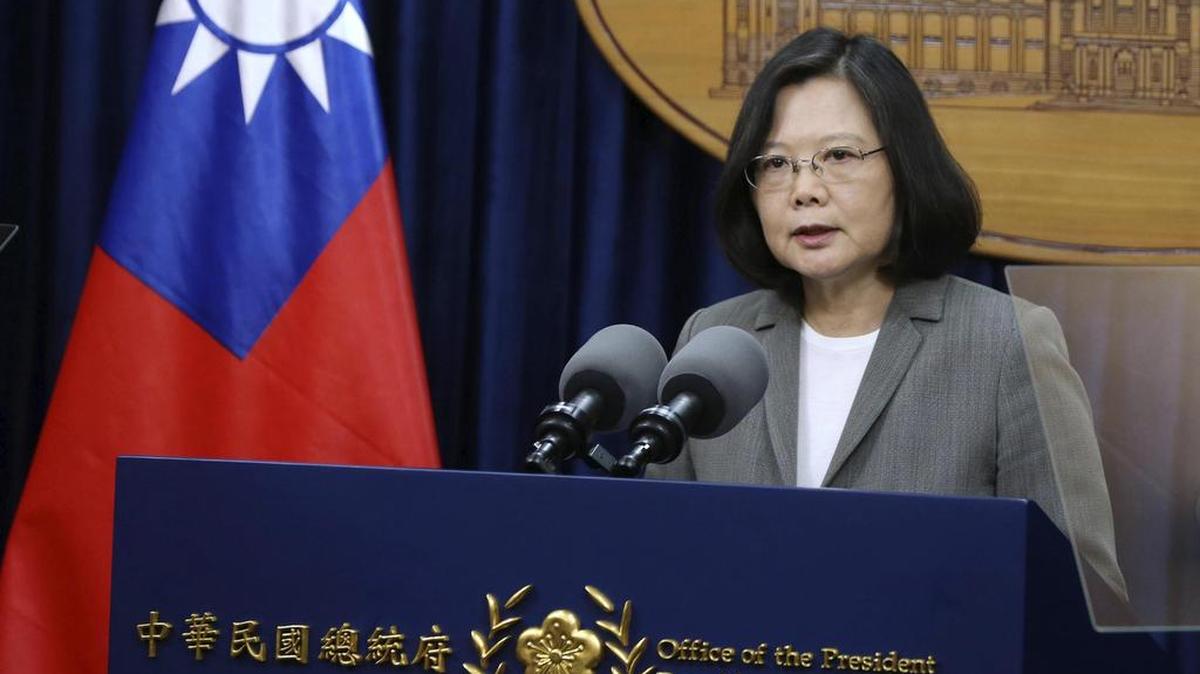 La presidenta de Taiwán, Tsai Ing-wen, da una rueda de prensa sobre el establecimiento de relaciones entre China y Panamá y la ruptura de los lazos diplomáticos entre Taiwán y Panamá el martes 13 de junio de 2017 en Tapei (Taiwán). Tras perder las relaciones con Panamá, la isla mantiene lazos con tan sólo 20 aliados diplomáticos, 11 de ellos ubicados en Latinoamérica y el Caribe, que sigue siendo su bastión diplomático.
