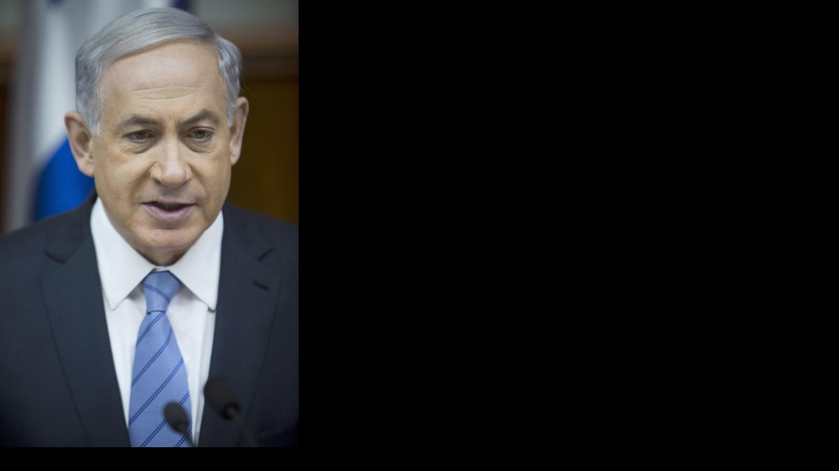 
El primer ministro de Israel Benjamin Netanyahu durante una reunión el domingo con su gabinete en Jerusalén.
