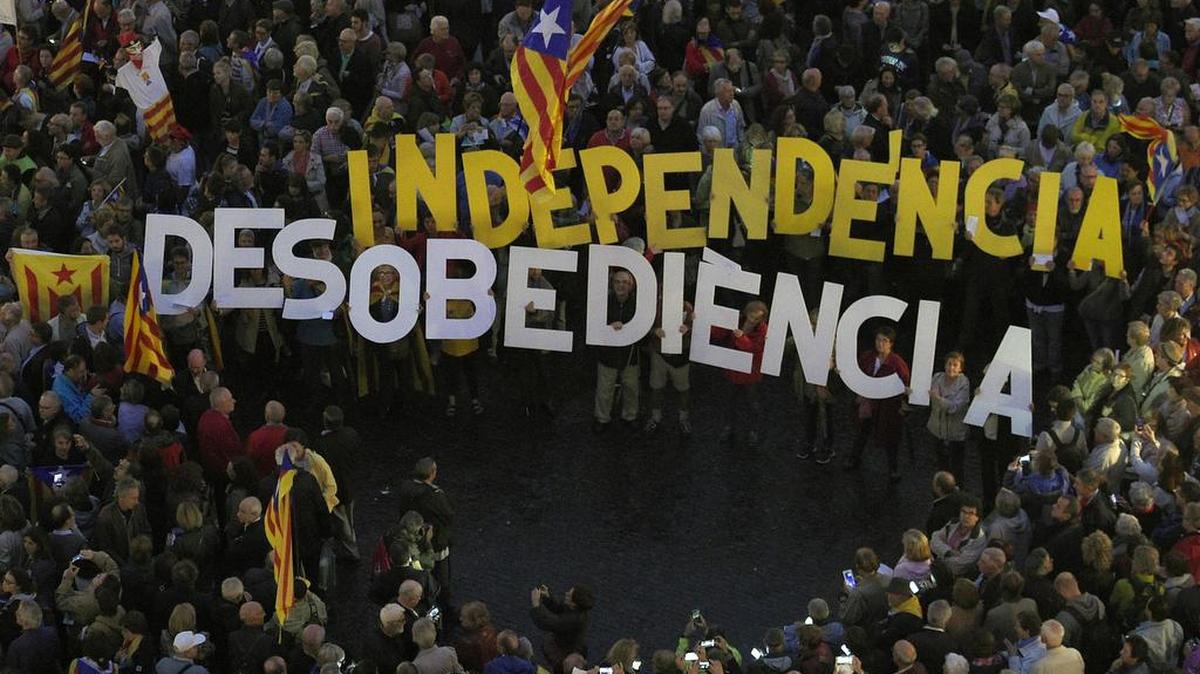 El movimiento por la independencia catalana polarizó a la sociedad española en el 2015. La habitual concordia entre los ciudadanos se puso a prueba en medio de la crisis económica.