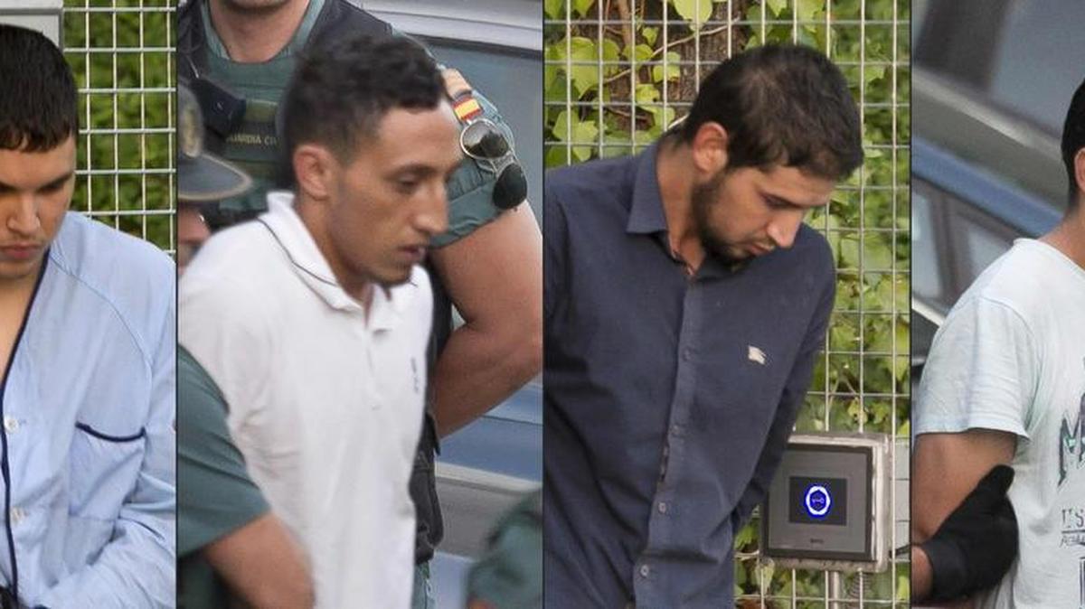 Mohamed Houli Chemlal, Driss Oukabir, Salah El Karib, y Mohamed Aallaa.