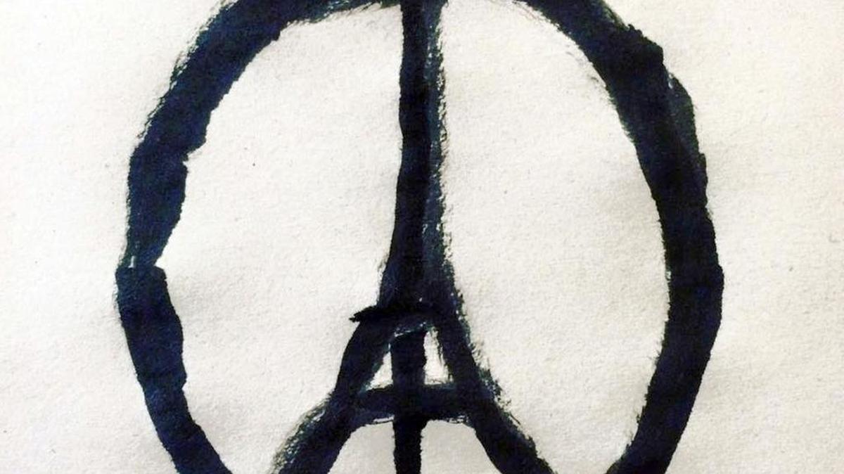 Foto de Jean Julien Studio Ltd muestra el logo "#PeaceForParis".