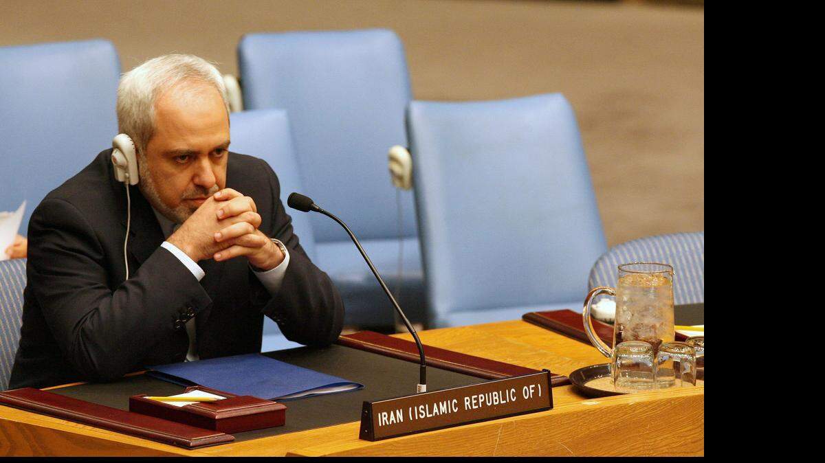 <cutline_leadin>El ministro</cutline_leadin> iraní de Relaciones Exteriores, Mohamad Javad Zarif, afirmó este sábado que la “opción militar” no funciona contra Irán.