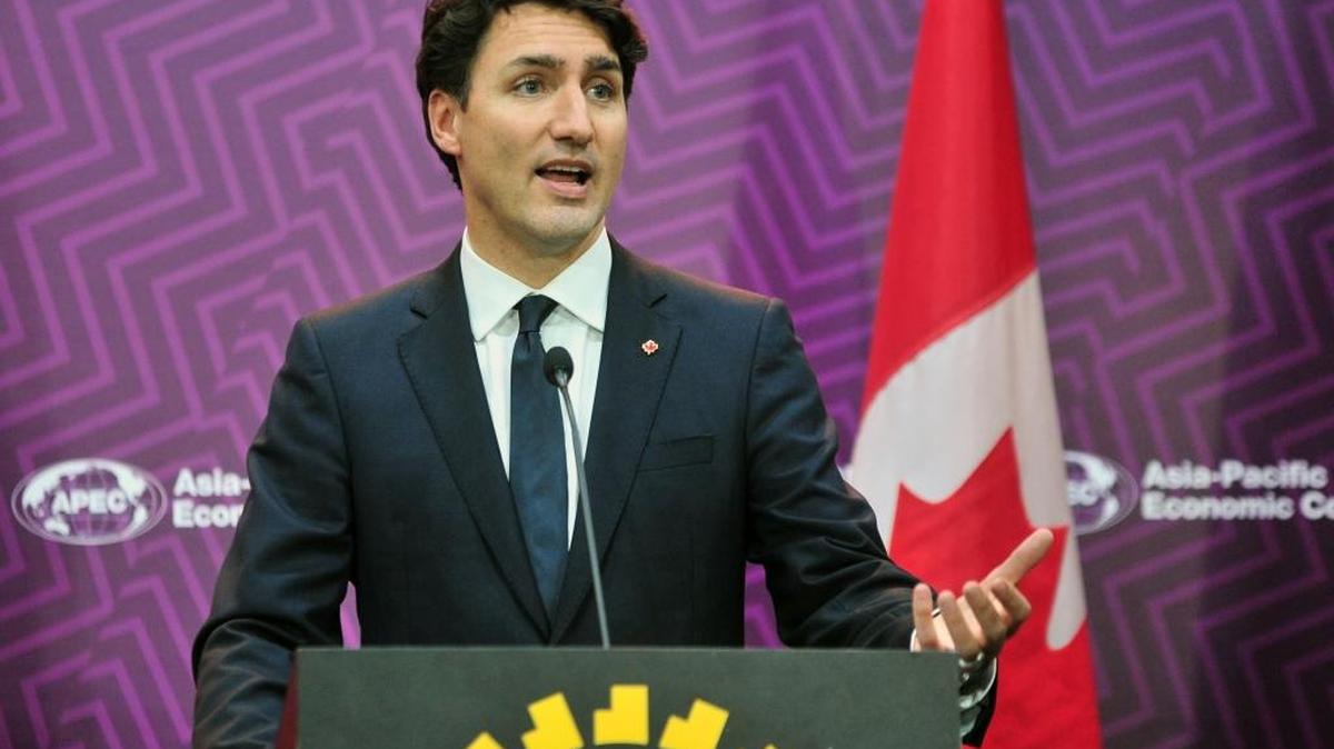 El primer ministro de Canadá, Justin Trudeau, habló durante una conferencia de prensa sobre el último día de la Cumbre de Cooperación Económica Asia-Pacífico (APEC) en Lima el 20 de noviembre de 2016.