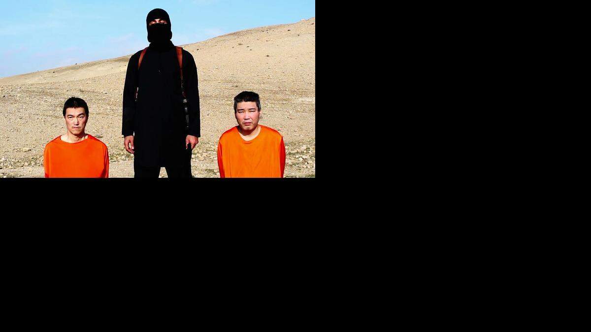 
El grupo yihadista Estado Islámico (EI) amenazó este martes con matar a dos rehenes japoneses, por los cuales exige un rescate de $200 millones al gobierno nipón, que se ha negado a ceder ante el ‘terrorismo’.
