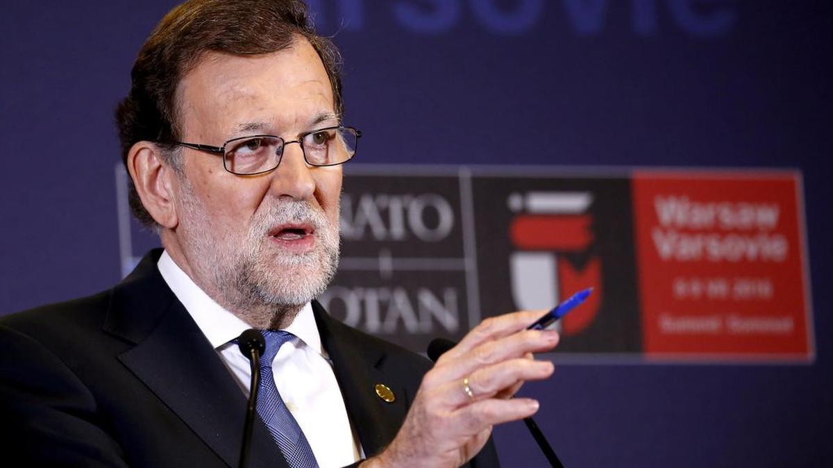 El presidente del Gobierno español en funciones, Mariano Rajoy, durante la rueda de prensa posterior a la sesión plenaria del Consejo del Atlántico Norte, en la Cumbre de la OTAN en Varsovia.