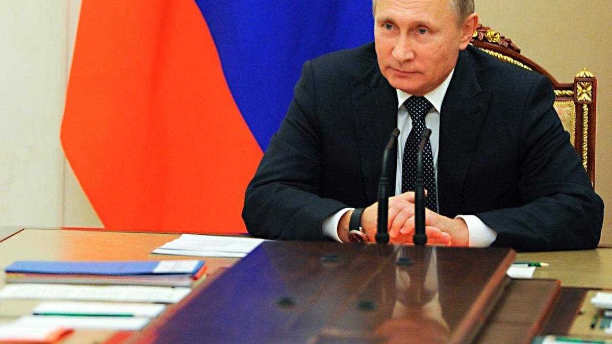 Vladimir Putin, hasta ahora aislado en el panorama internacional, parece haber ganado fuerza en noviembre tras la victoria de varios líderes prorrusos.