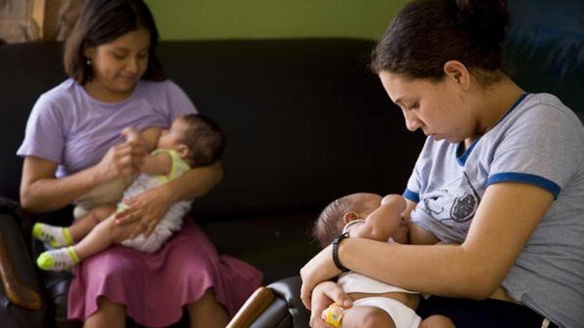 Los embarazos adolescentes originados en la violencia sexual o en la unión de menores con adultos practicada por razones sociales en Bolivia han causado alarma al revelarse la existencia de al menos 2,027 casos de madres menores de 15 años.