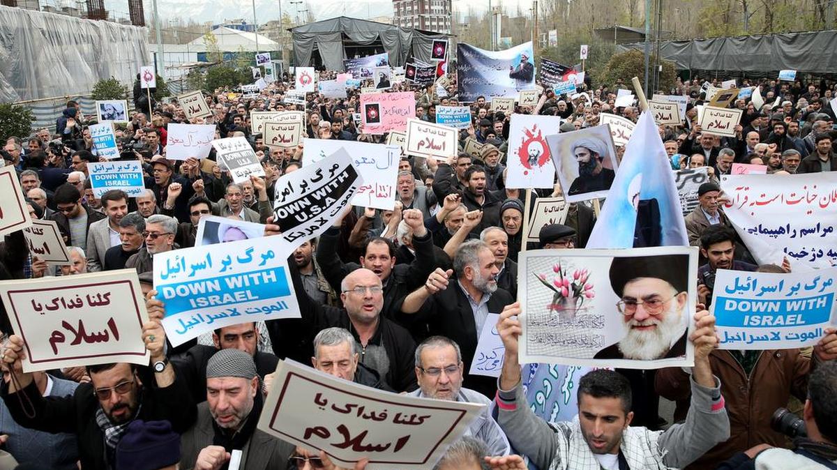 Miles de manifestantes marcharon el viernes de nuevo por las calles de Irán en protesta por las “atrocidades” y las medidas “irracionales” de Arabia Saudita.