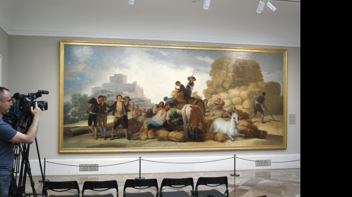 
El Museo del Prado ha presentado la restauración de La era, uno de los cartones para tapices de Goya más importantes del conjunto, al mismo tiempo que la remodelación de las salas dedicadas al pintor aragonés y a la pintura española del siglo XVIII.

