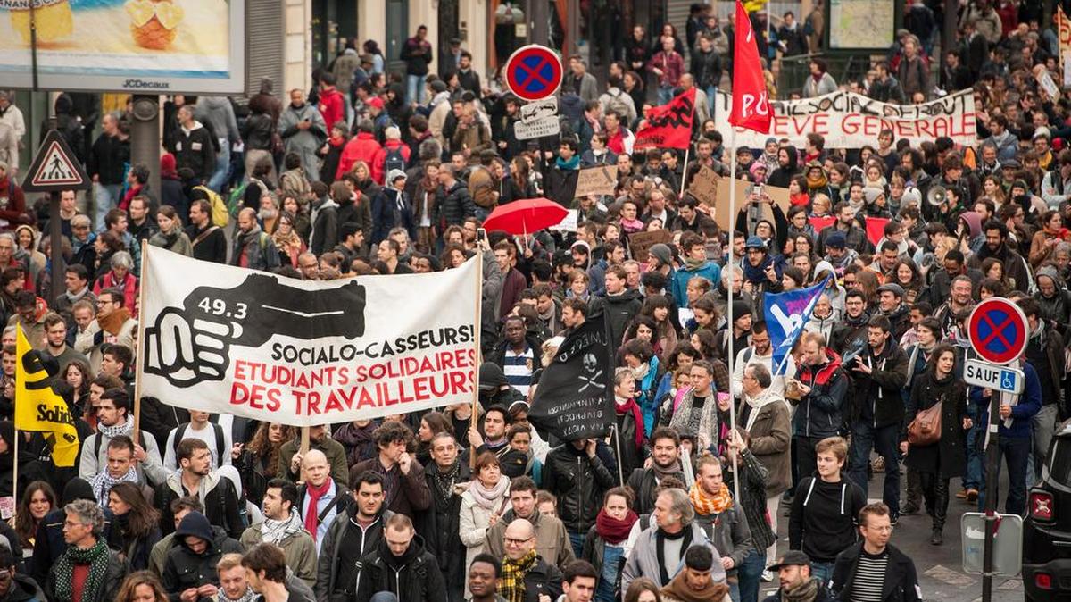 Una nueva oleada de manifestaciones en toda Francia mantuvo el jueves el pulso ciudadano contra la reforma laboral del presidente, François Hollande.