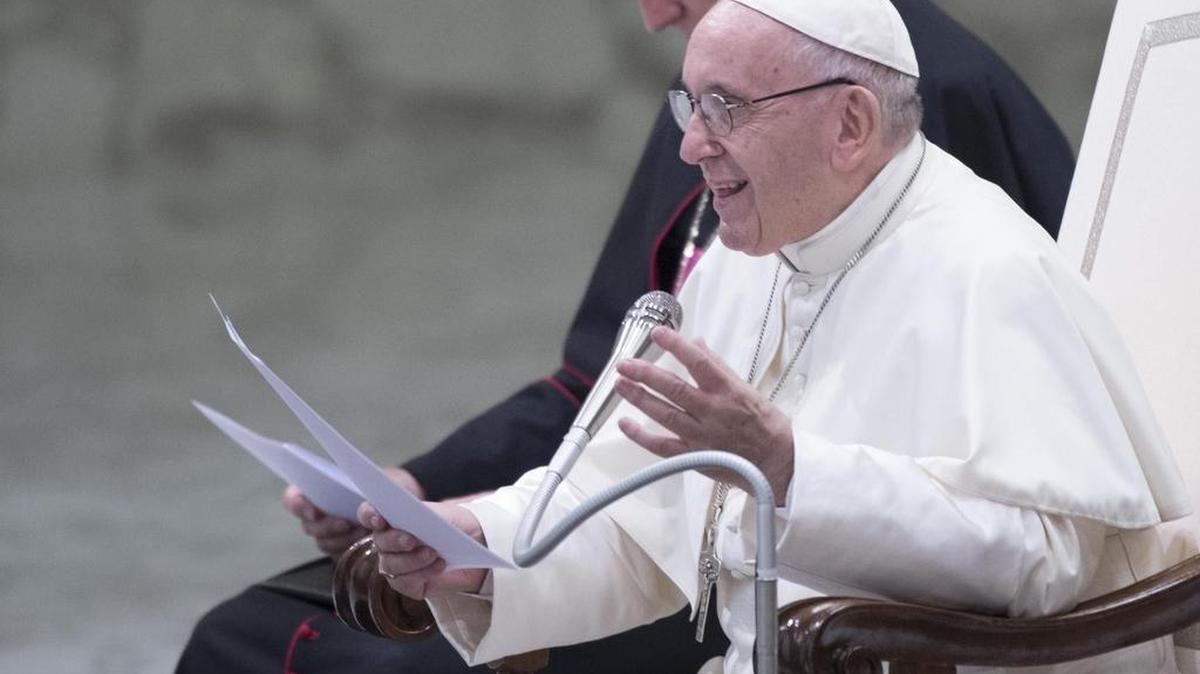 El papa Francisco preside la audiencia general semanal en el aula Pablo VI en la Ciudad del Vaticano, el 8 de agosto de 2018.